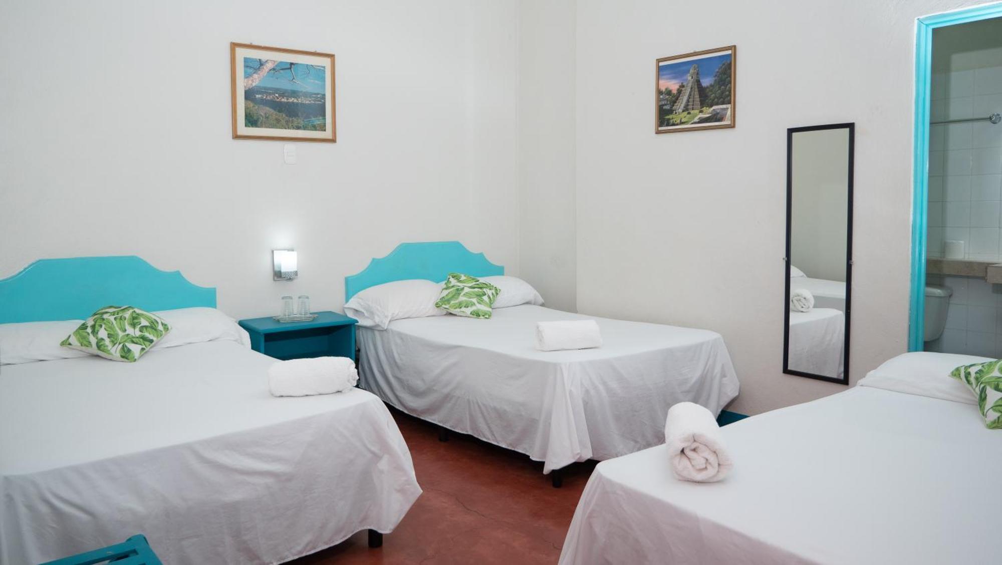 Hotel Petenchel Flores Eksteriør bilde
